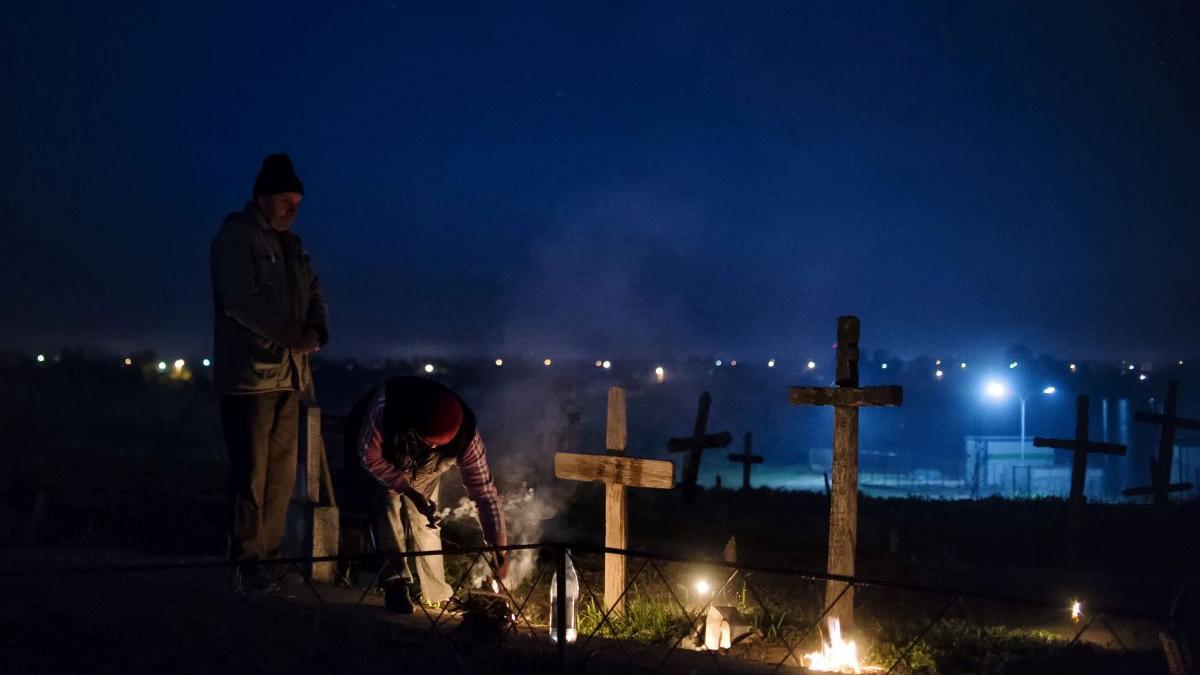 gropar monument funerar cimitir cazut scara murit olt