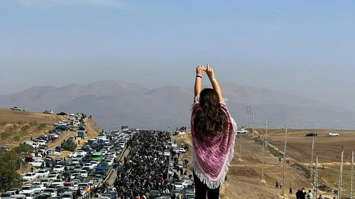 revolte iran mii de oameni masha amini ucisa autoritati