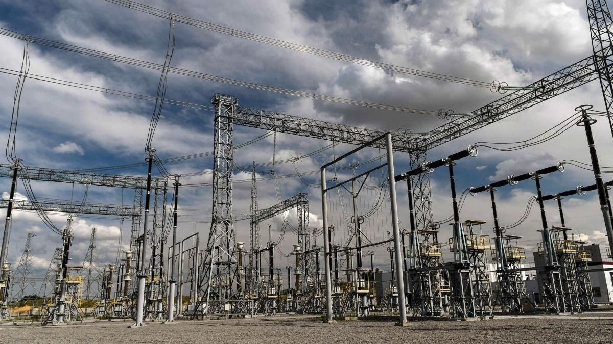 rusia lovit retea electrica principala kiev curent electric