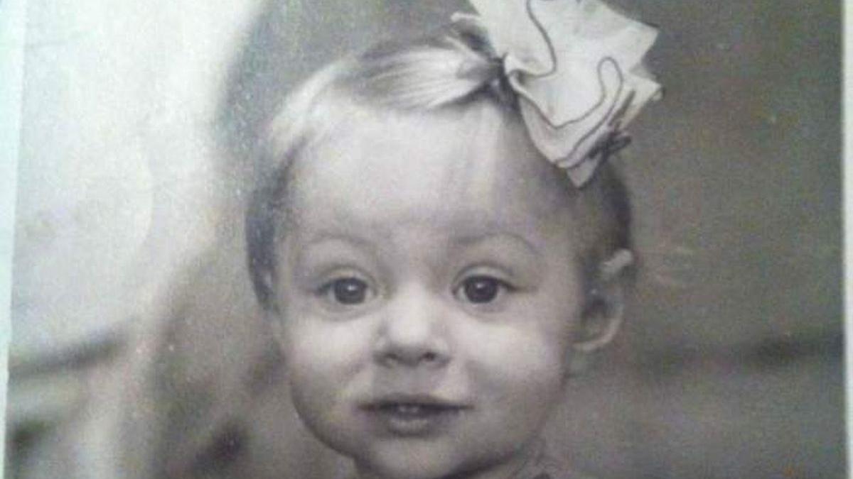 recunosti fetita voce aur femeie showbiz romanesc