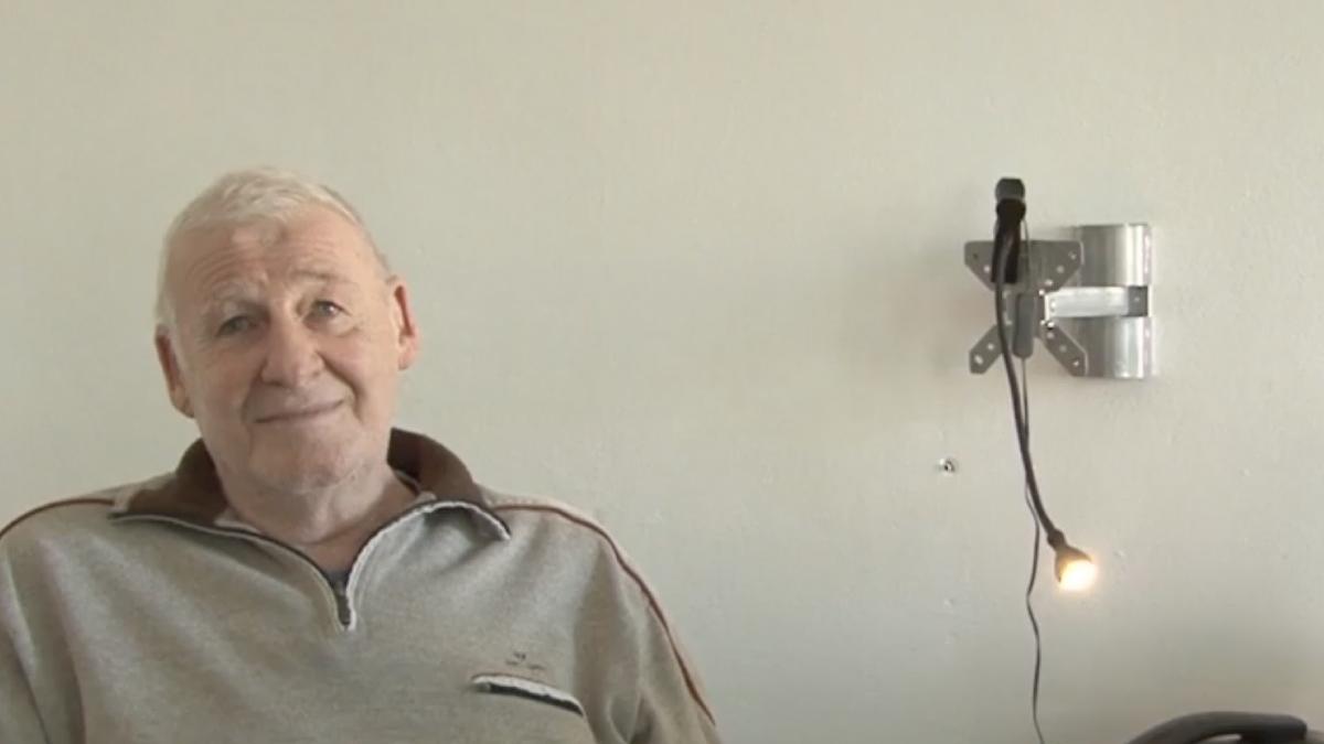 poveste medic roman consulta pacienti lumina veioza frica facturi curent