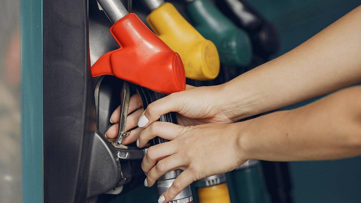 carburanti scumpire alarmanta pret benzina motorina romania 4 noiembrie 2022