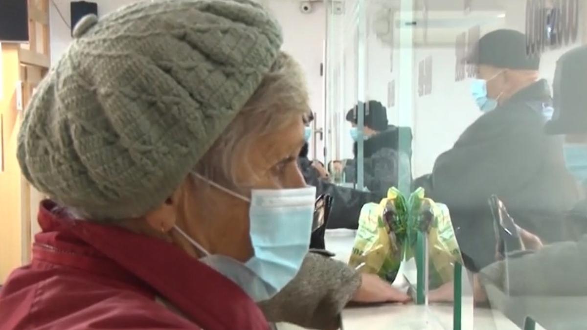 pensionari romania pensie mica imprumuturi casa de ajutor pensii 2022