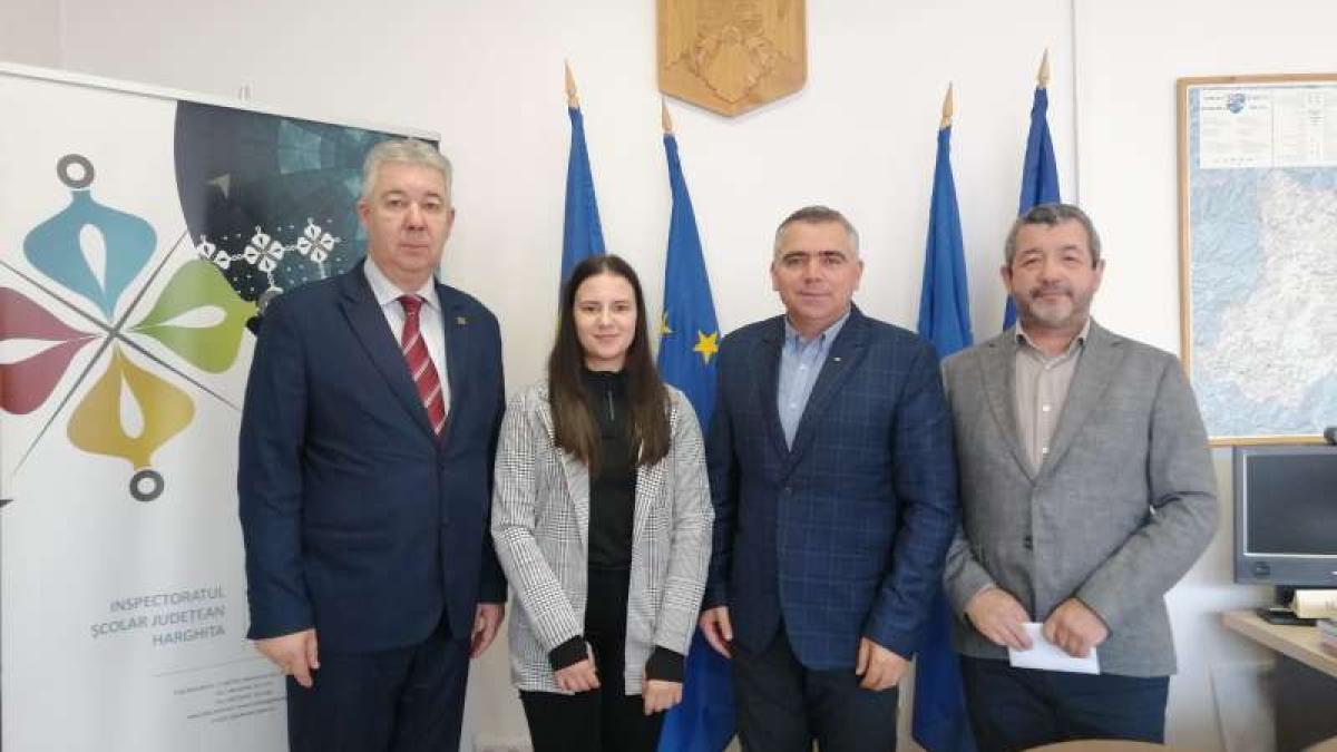 ea este madalina singura eleva din harghita care a luat 10 la bac ministerul educatiei abia acum a