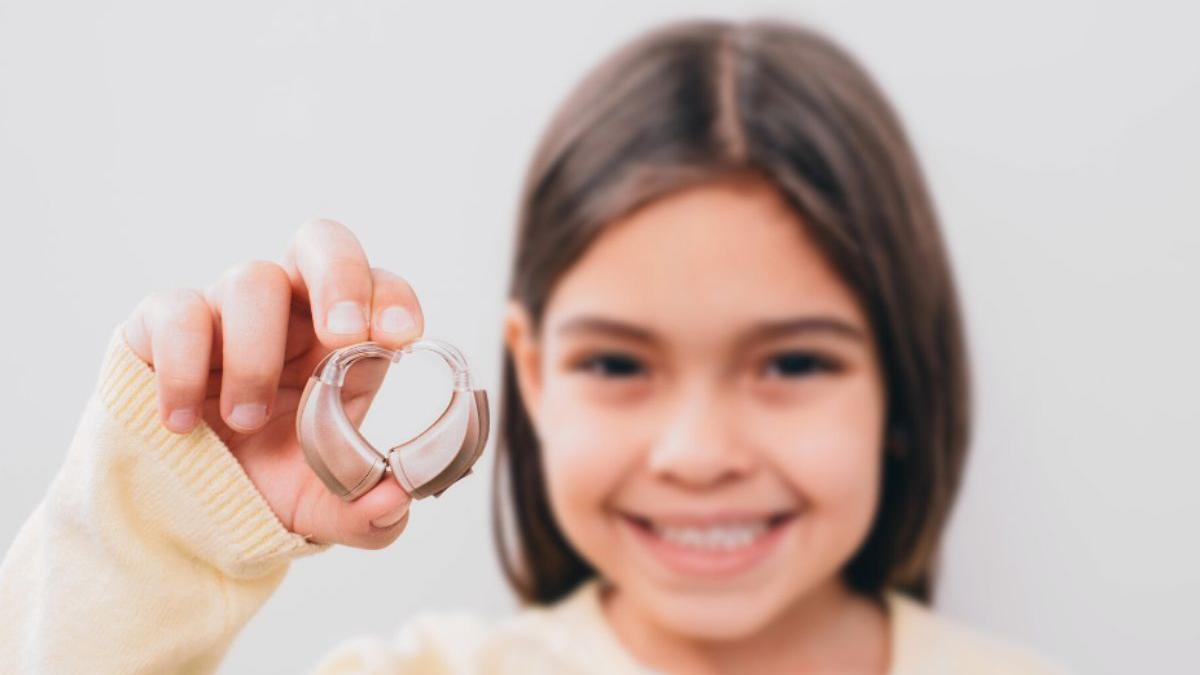 faceti cunostinta cu aparatele auditive clarfon