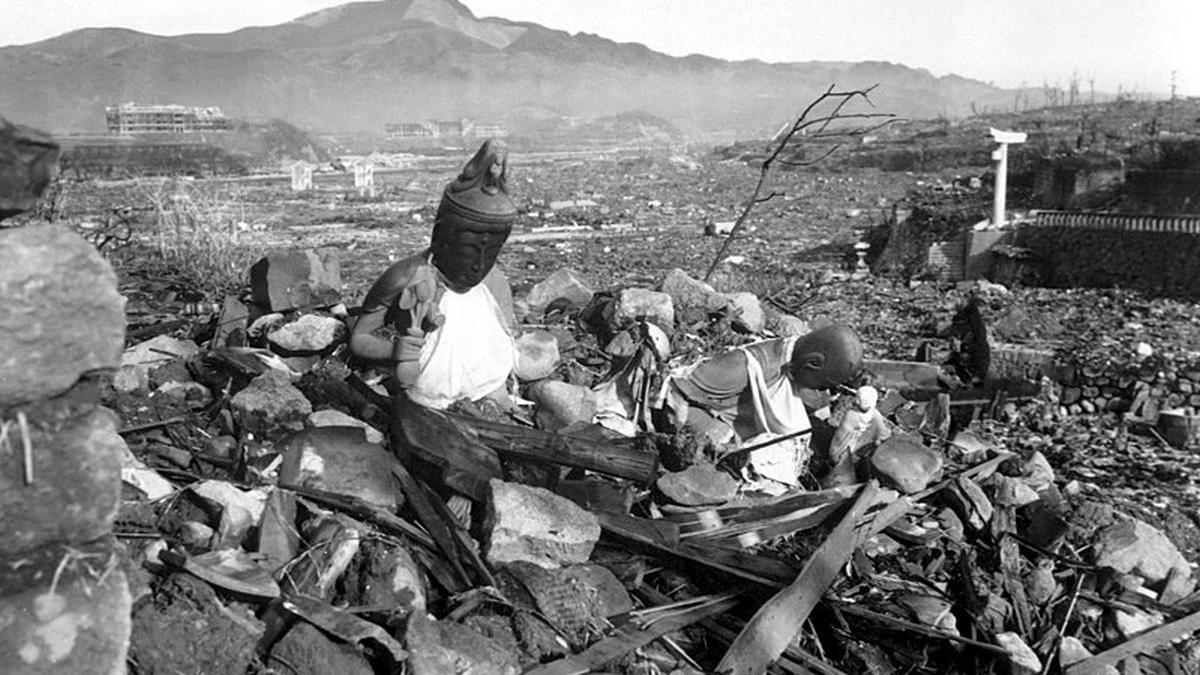 putin macron bombardamente atomice japonia oras mare