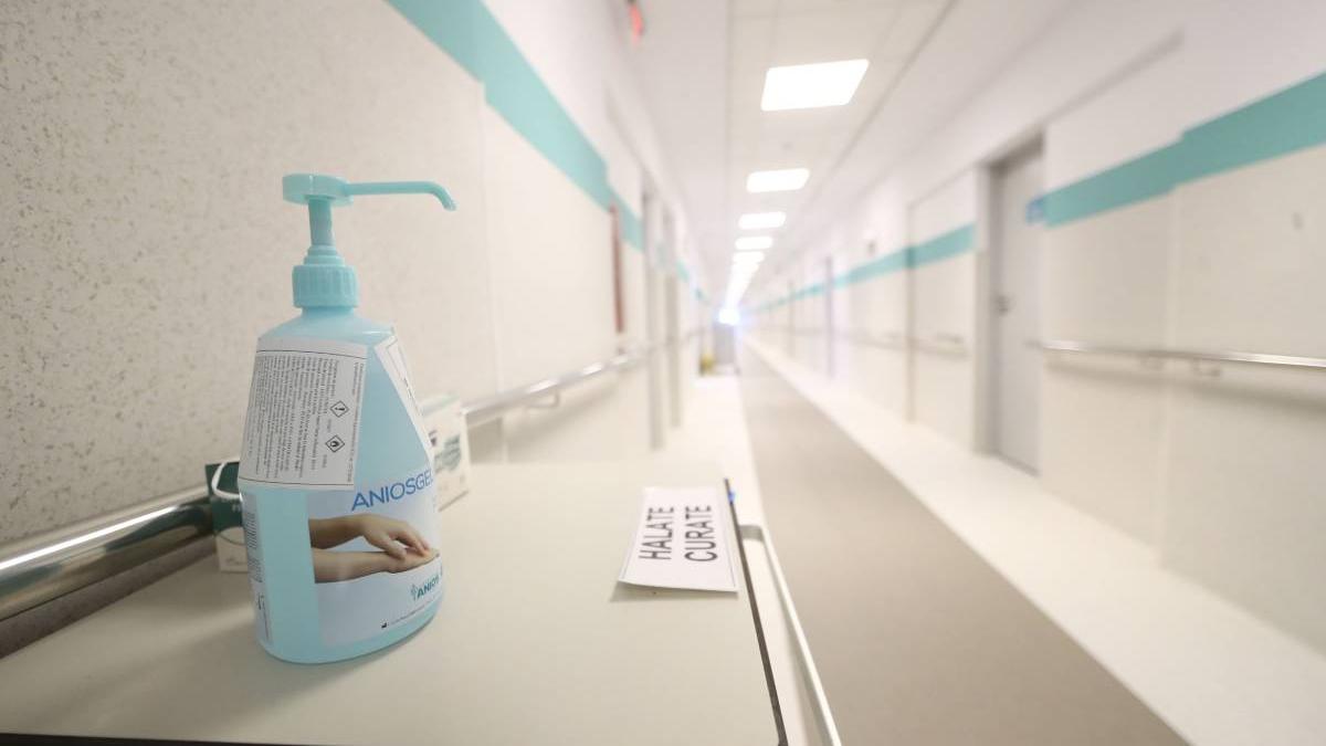 criza medicamente materiale sanitare spitale