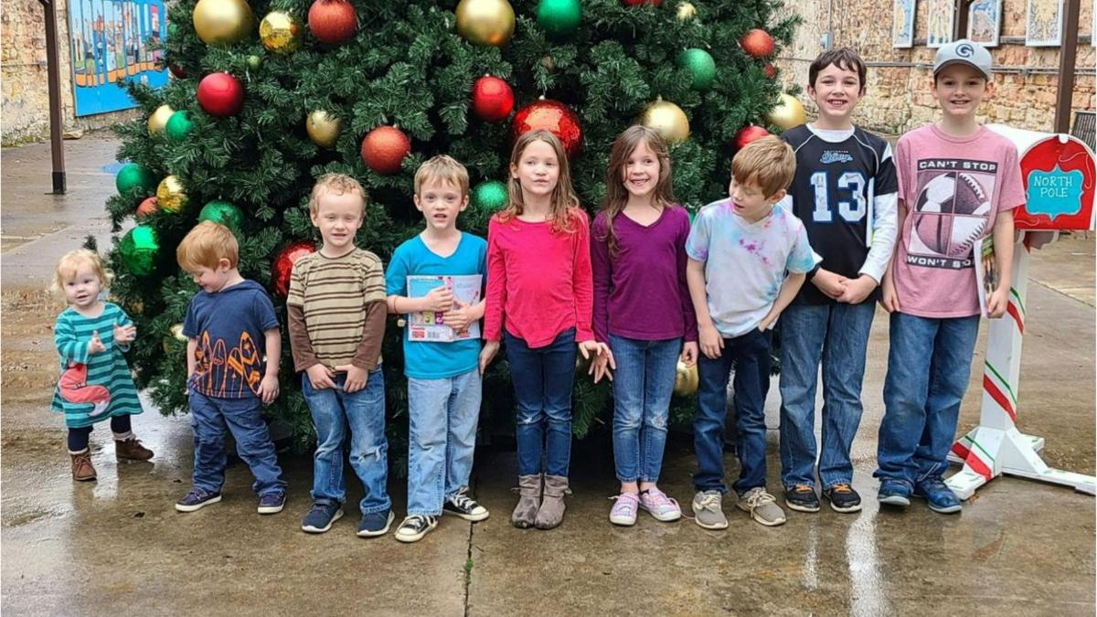 femeia insarcinata continuu din 2013 are doar 29 de ani