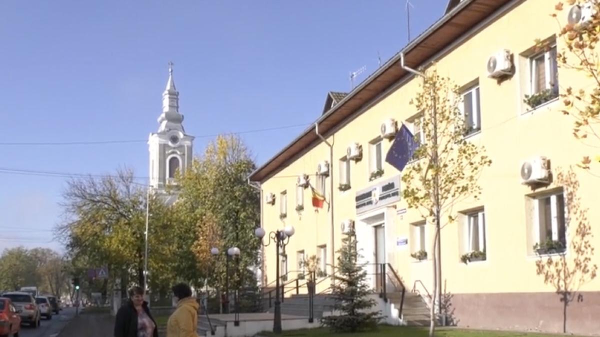 oras romania cel mai mic pret gigacalorie cel mult 150 lei apartament trei camere