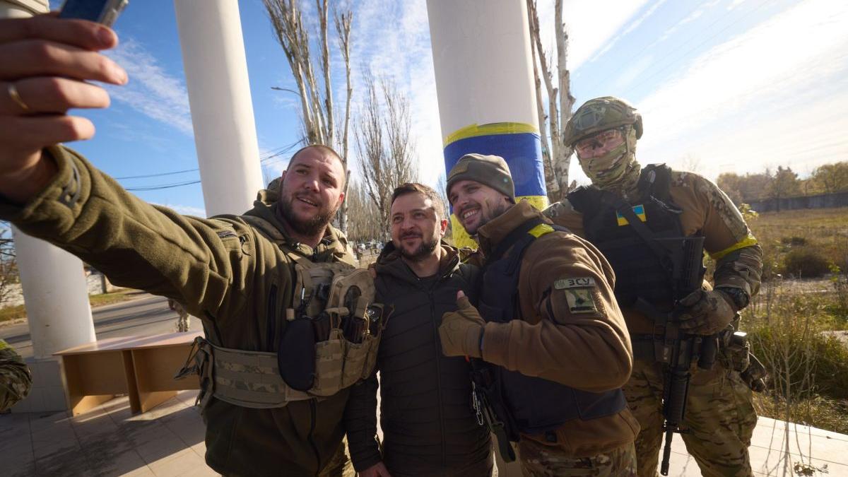 volodimir zelenski vizita surpriza herson eliberat