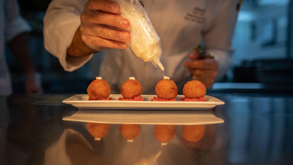 nota de plata astronomica resturant dubai