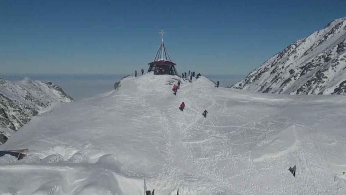 incepe constructie hotel gheata balea lac tema europa