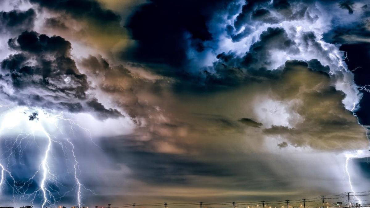 nucleu ciclonic meteo romania anm prognoza meteo cod rosu vant ploi