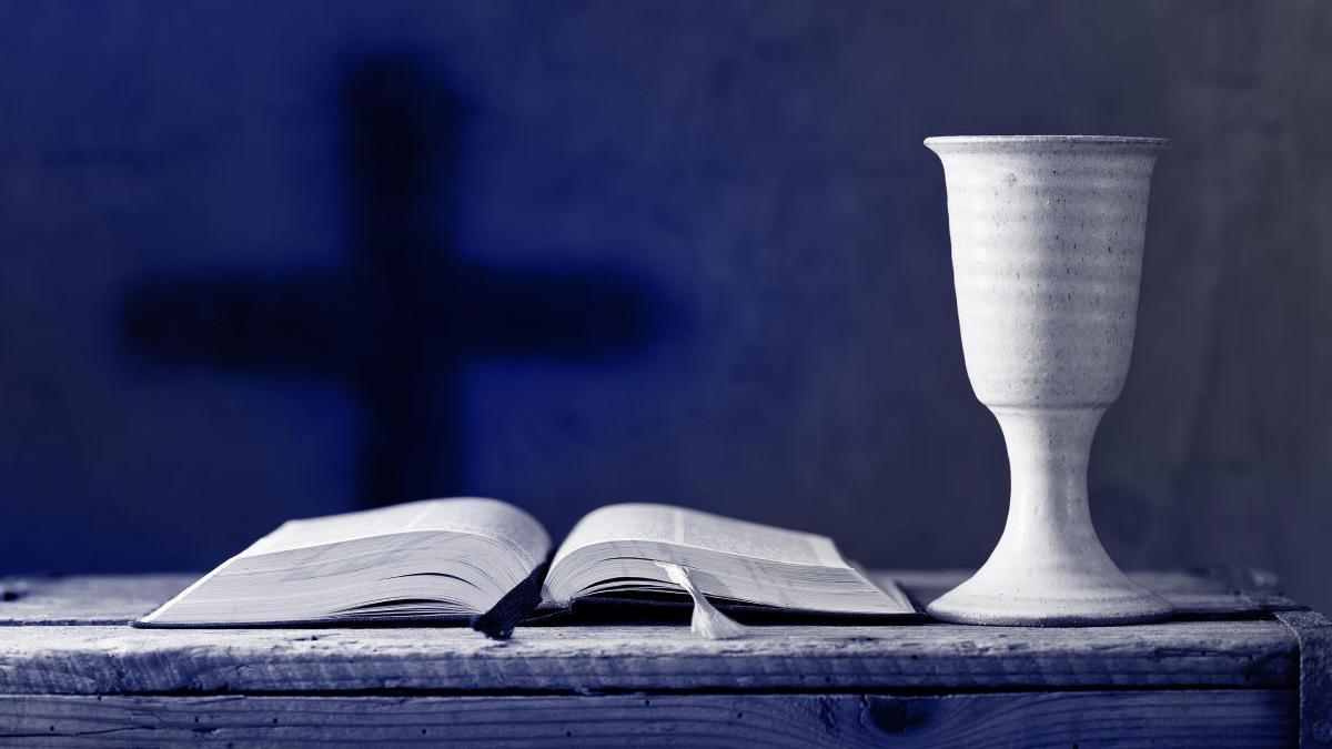 barbat savinesti neamt adormit biserica baut sticle vin furate