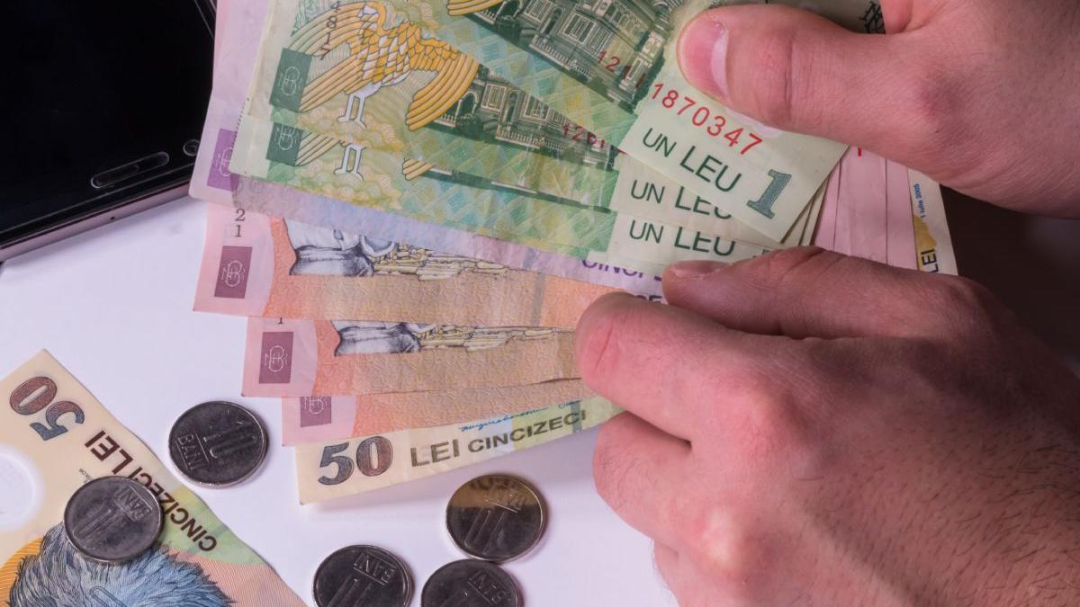 functionari publici averi colosale sute mii euro