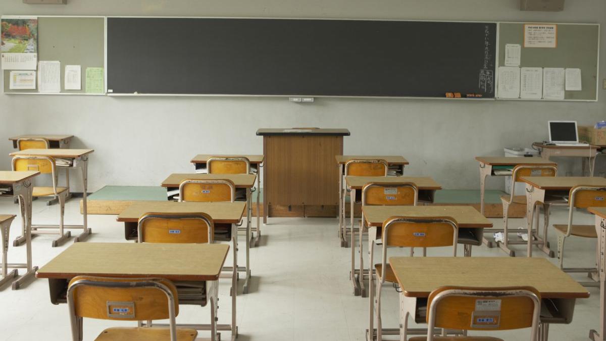 elevi consum droguri alcool scoala