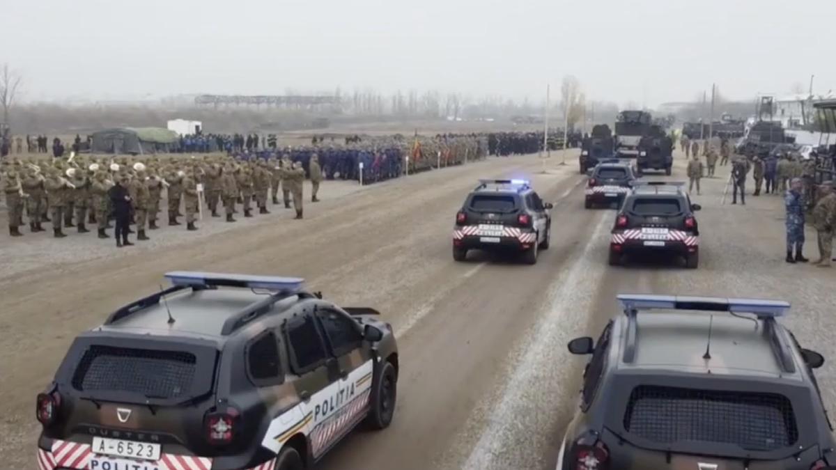 imagini culise repetitii parada 1 decembrie bucuresti