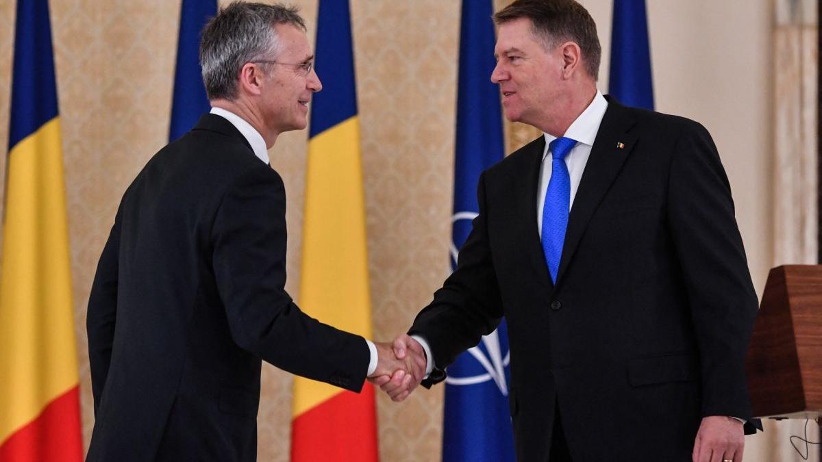 reuniune nato bucuresti jens stoltenberg klaus iohannis