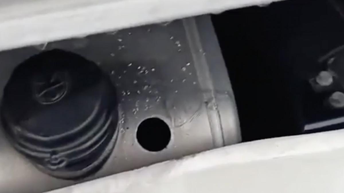 sofer roman tir lasat fara 1 300 litri motorina autostrada franta