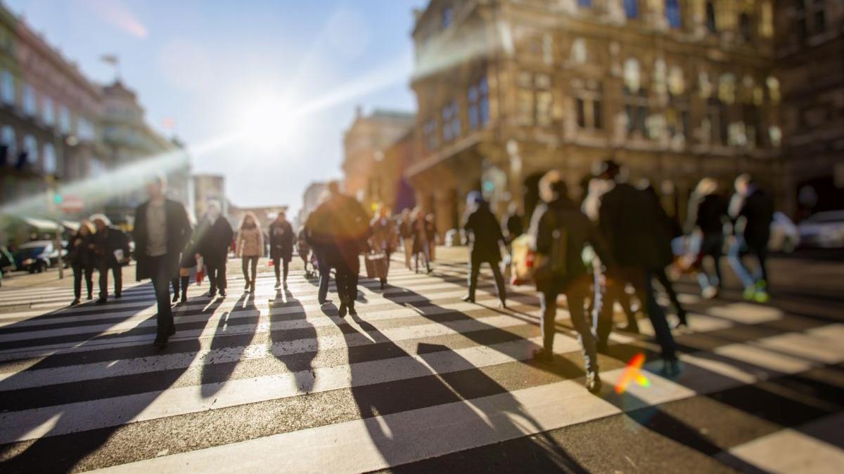 8 din 10 romani informatii produse fara fum