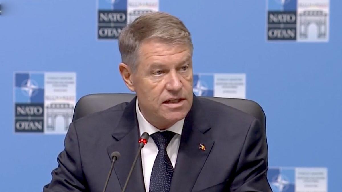 klaus iohannis reuniune nato bucuresti