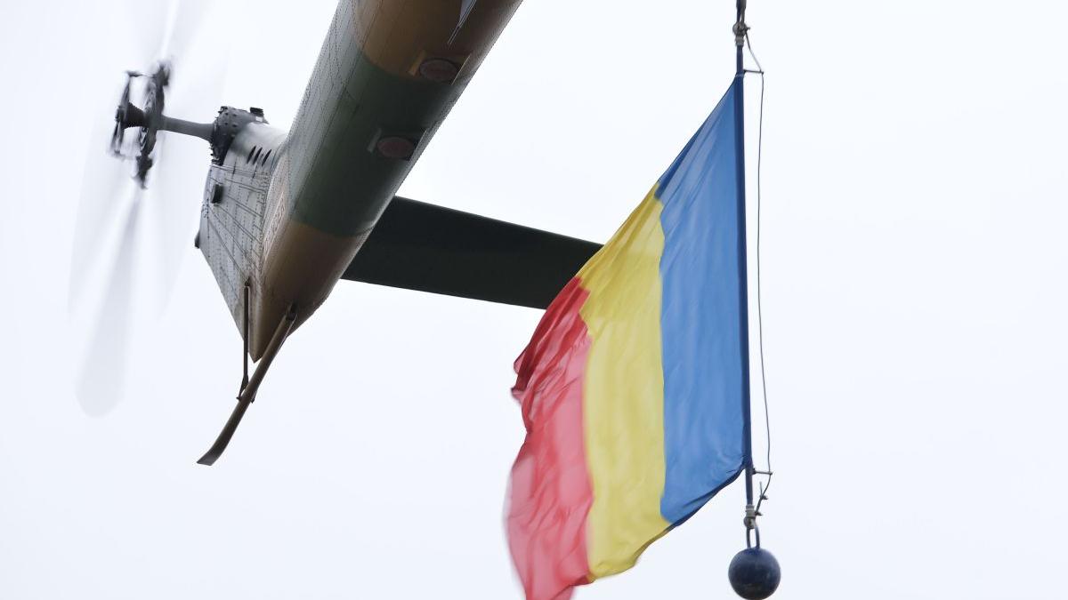 avioane elicoptere nu se ridica sol parada ziua nationala 1 decembrie