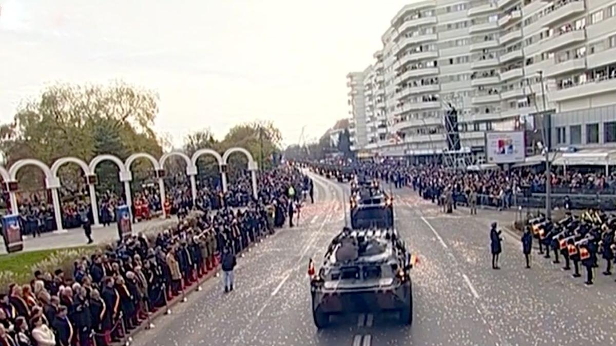 parada militara alba iulia ziua nationala a romaniei
