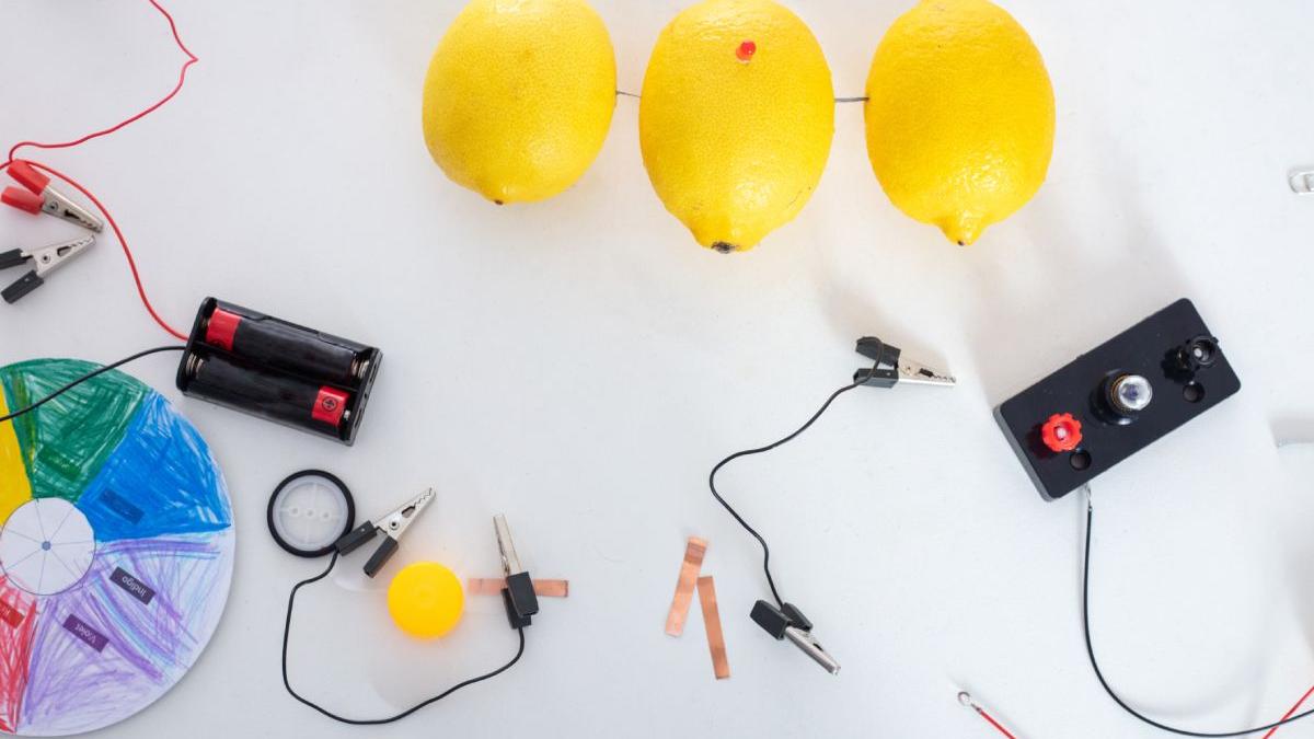 curent electric lamai inventii studenti craiova