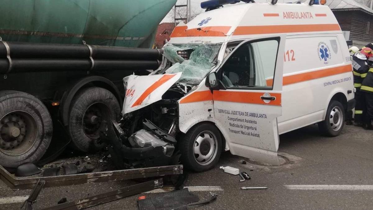 ambulanta accident gorj asistenta stare critica
