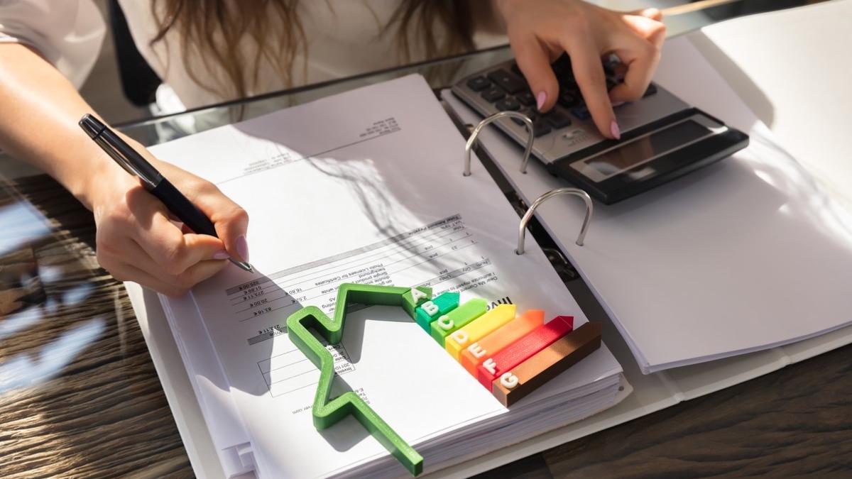 furnizori energie declaratii proprie raspundere consumatori pret plafonat