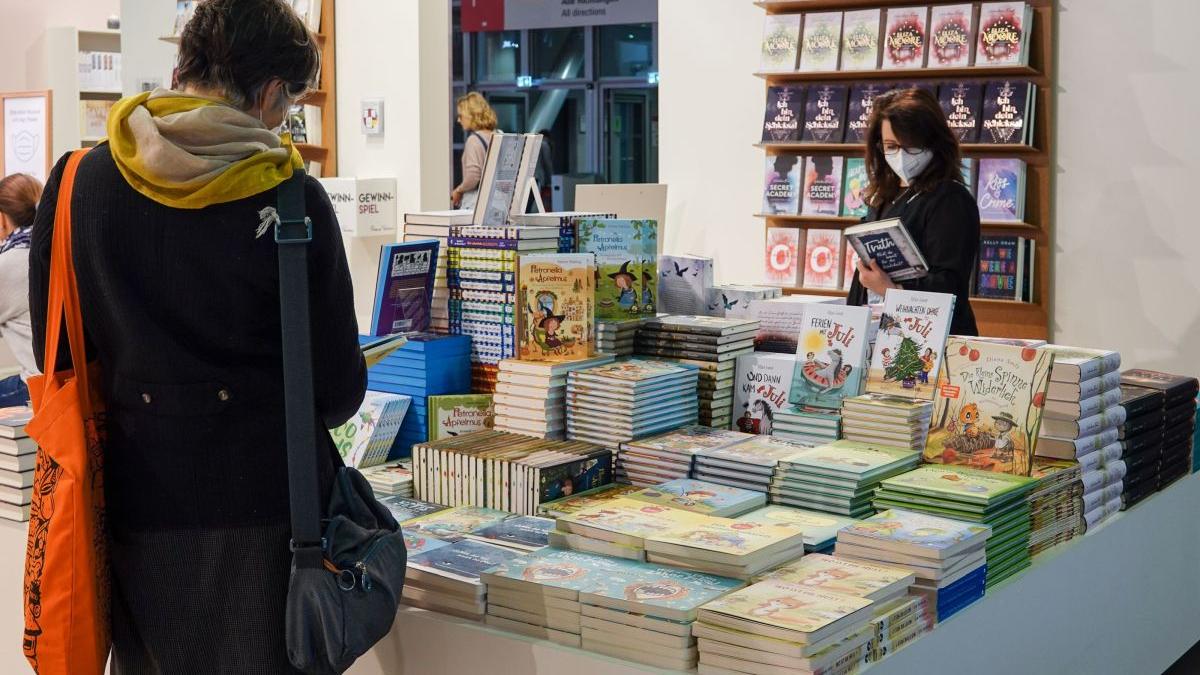 ministerul culturii editia 48 targul international carte sofia