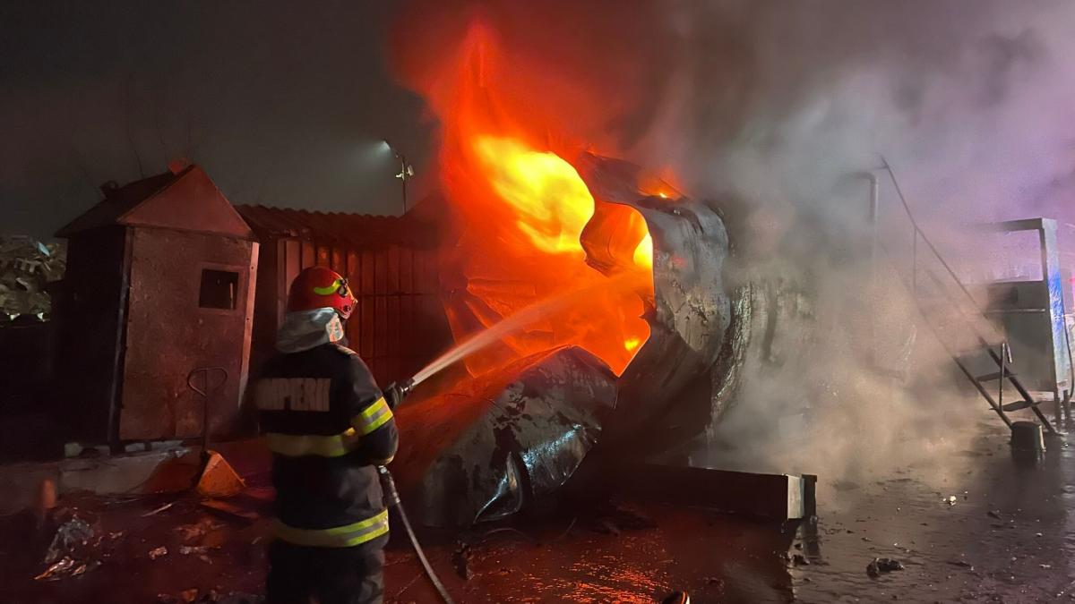 explozie puternica galati rezervor carburant