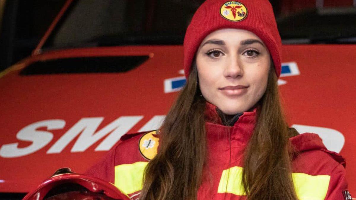 ioana studenta medicina voluntar cluj napoca smurd