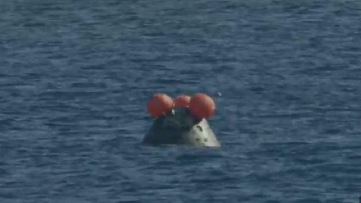 capsula orion nasa revenit pamant zbor luna