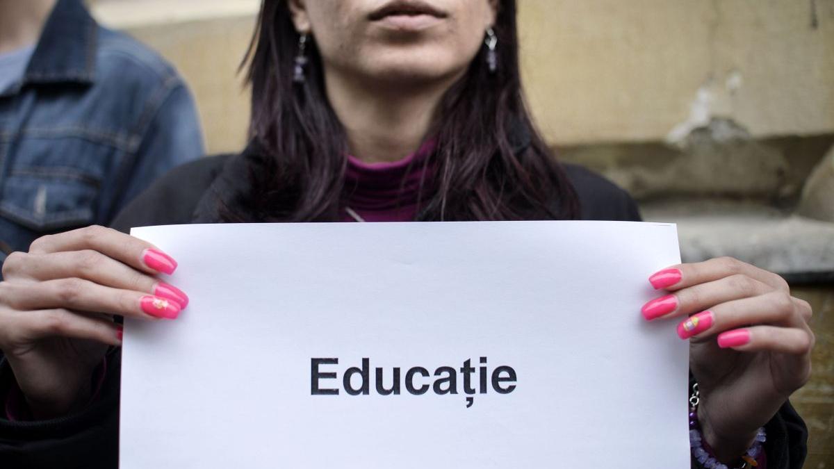 protest profesori salarii mici