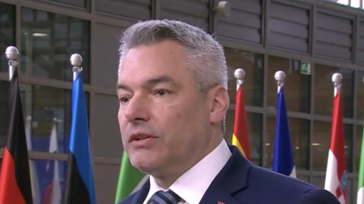 cancelarul austriei gard granita bulgaria bani ue