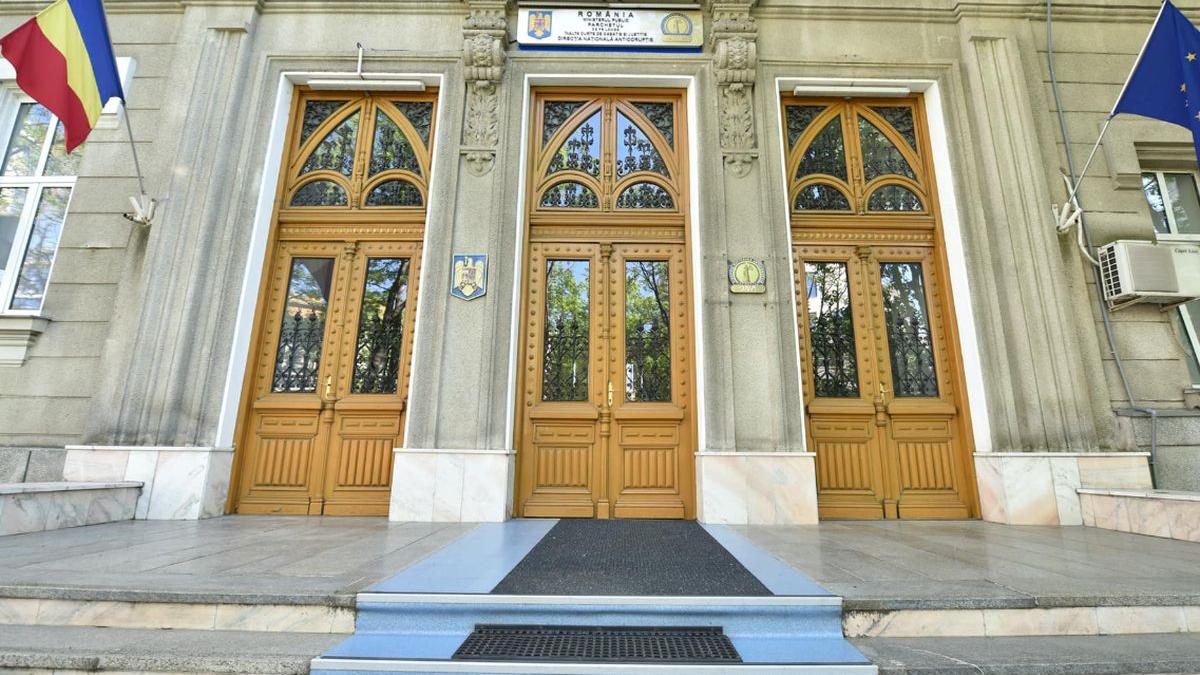 angajari directia nationala anticoruptie procuror