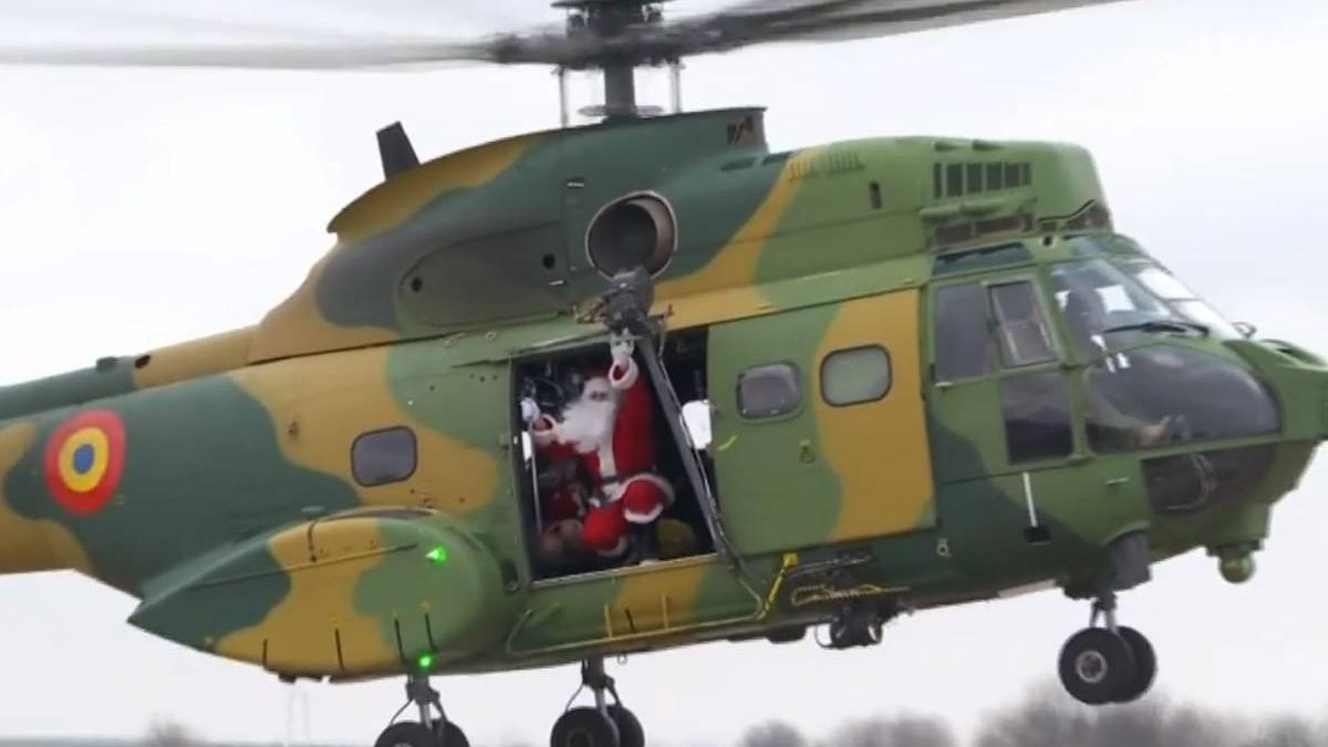 mos craciun daruri elicopter baza aeriana constanta