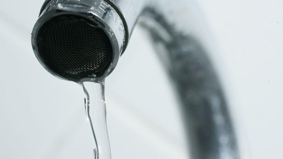 oameni otraviti apa arsenic prahova manesti