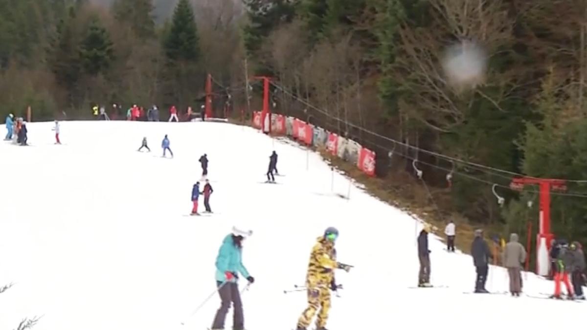 deschidere sezon schi azuga cat costa urcare teleschi