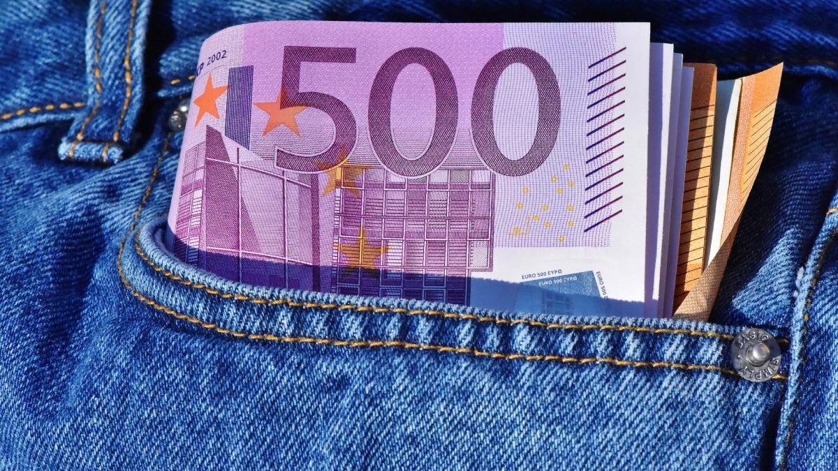 milionari sentinse avere tunuri fisc