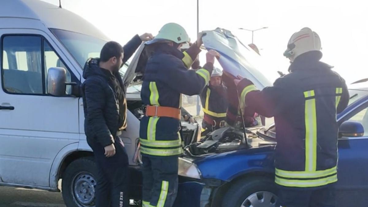 accident microbuz persoane masina pecica arad 4 raniti trafic partial blocat