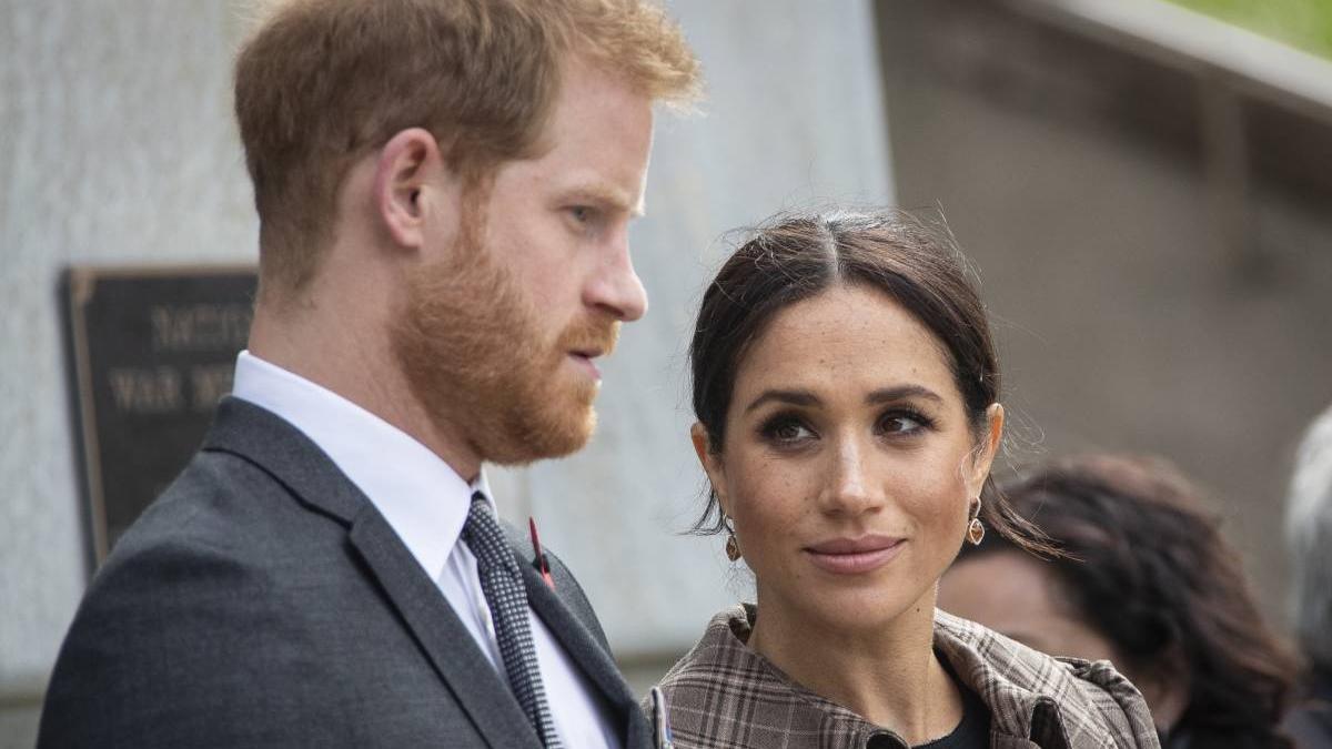 harry meghan scuze din partea casei regale