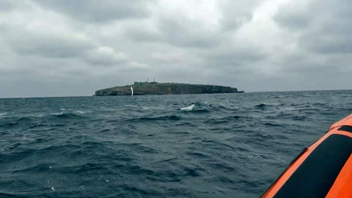 cnn insula serpilor jurnalisti banc de nisip salvati intuneric