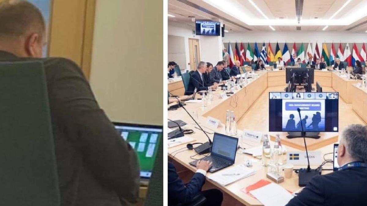 europol sef imigrari surprins joaca solitaire conferinta