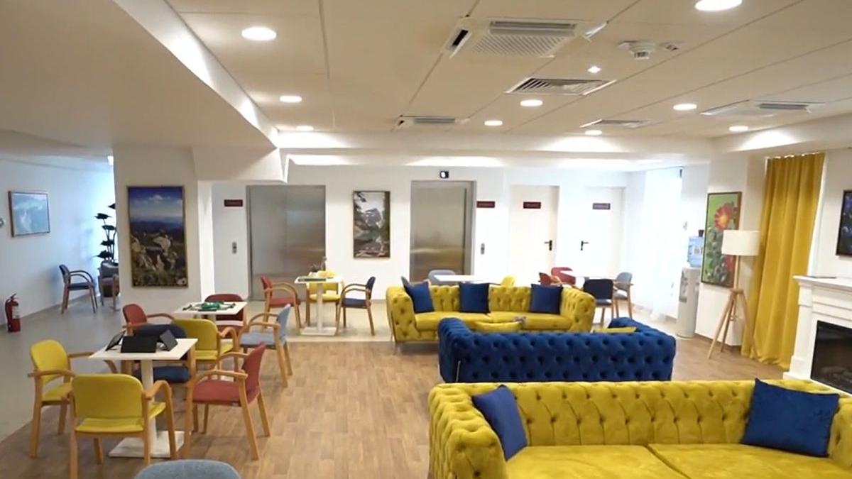 centru excelenta seniori preturi