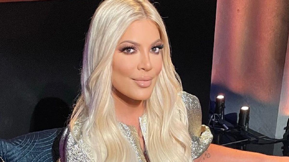 tori spelling beverly hills internata spital california