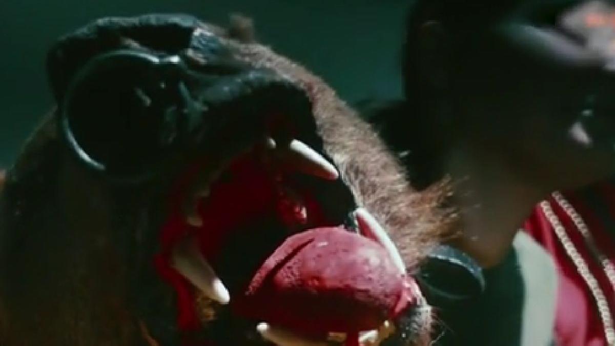 putin ucraina bacau parodia jucata strada revolta internet