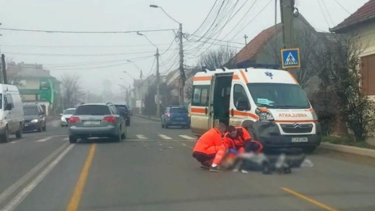 barbat dizabilitati lovit ambulanta cluj