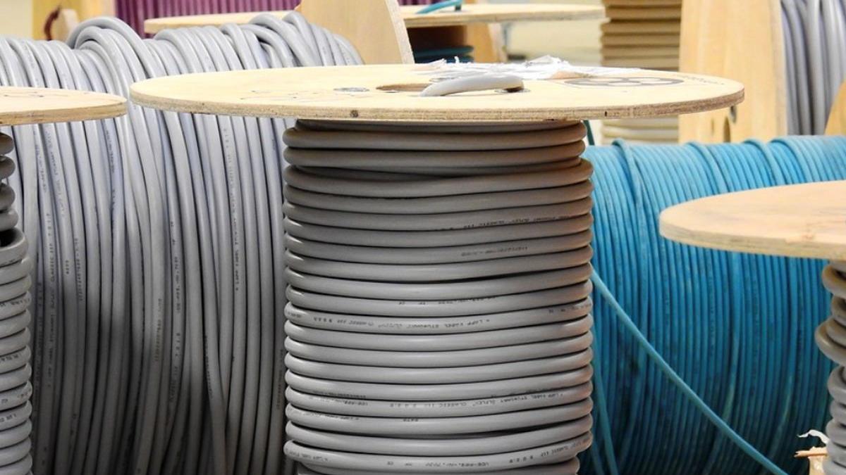 hoti constanta furt cablu cupru